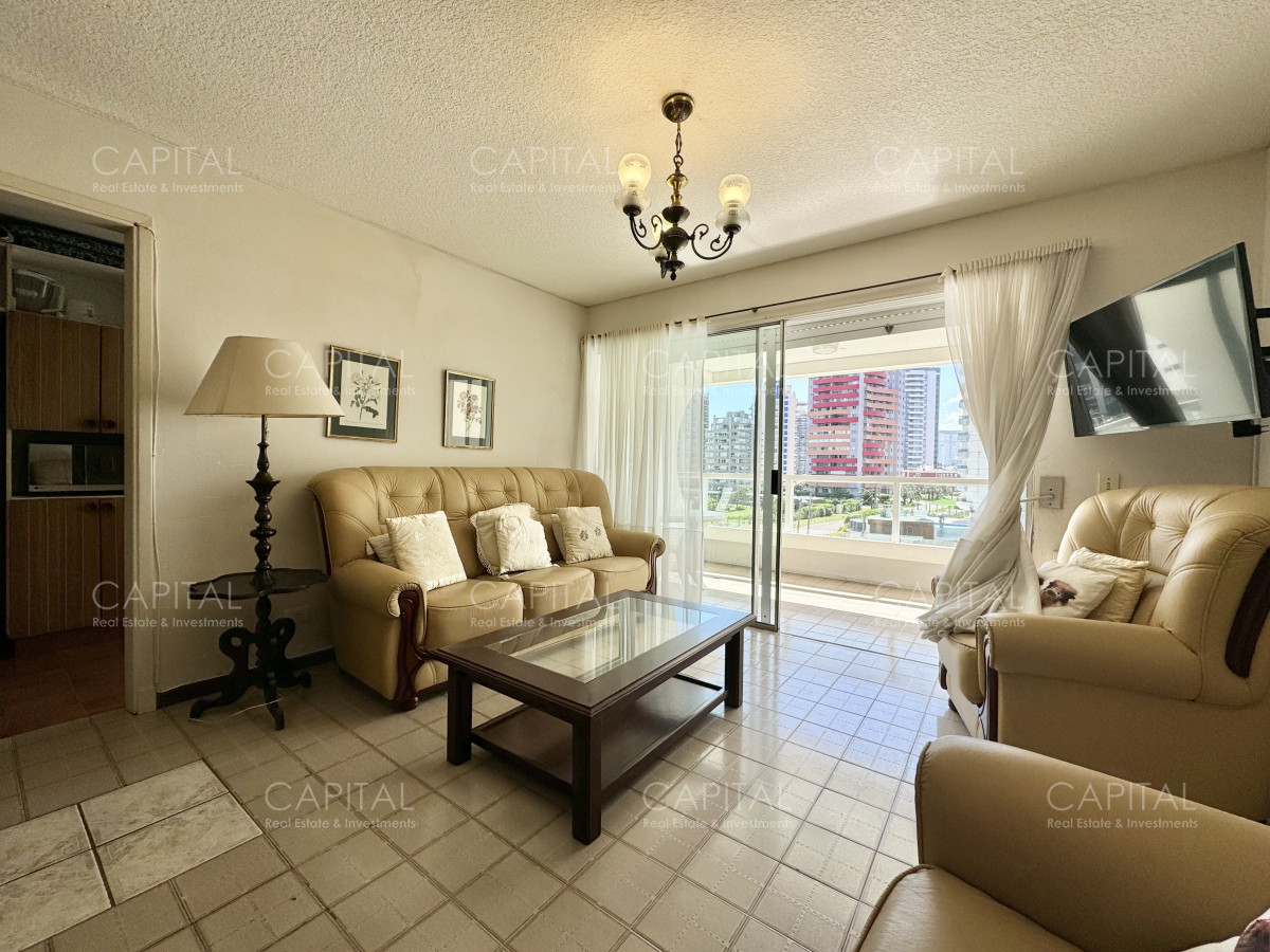 Apartamento ID.37202 - Departamento en Venta en Playa Brava, Punta del Este.