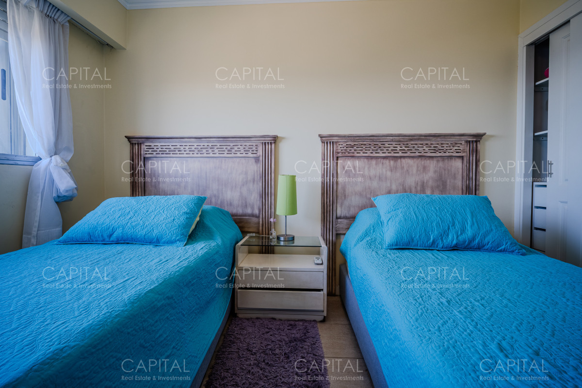 Apartamento ID.38440 - Penthouse de 3 dormitorios  y servicio  en primera linea Playa Mansa