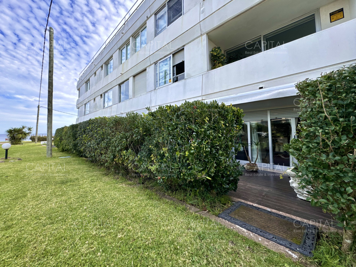 Apartamento ID.38392 - Apartamento de tres dormitorios en venta, Pinares, Punta del Este.