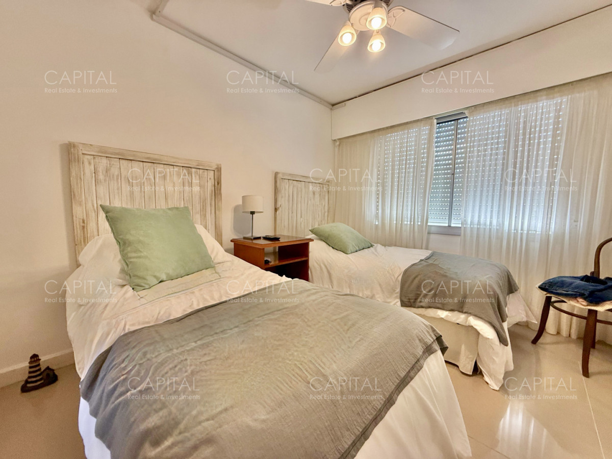 Apartamento ID.39711 - Penthouse Dúplex Reciclado en Primera Fila de Playa Bikini