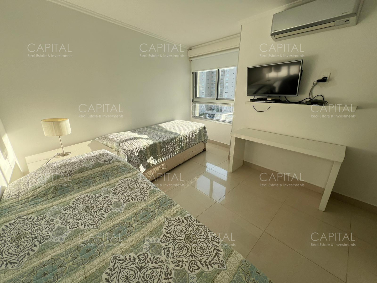 Apartamento ID.36884 - Apartamento en Venta de Tres Dormitorios en Playa Mansa,  Punta del  Este 