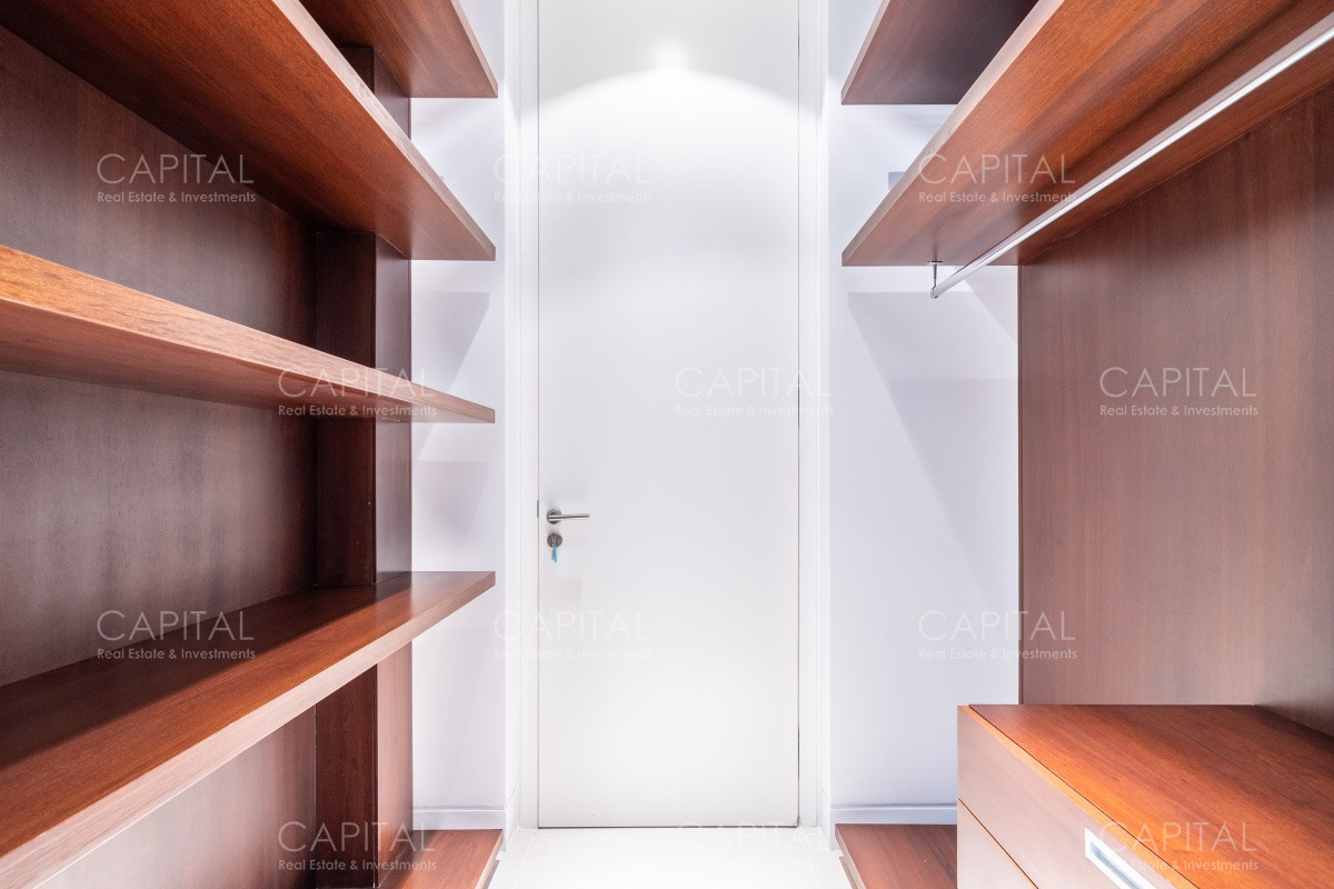 Apartamento ID.30146 - Excelente Apartamento en Acqua Punta del Este Tres suites en Venta en Primera línea, Playa Brava