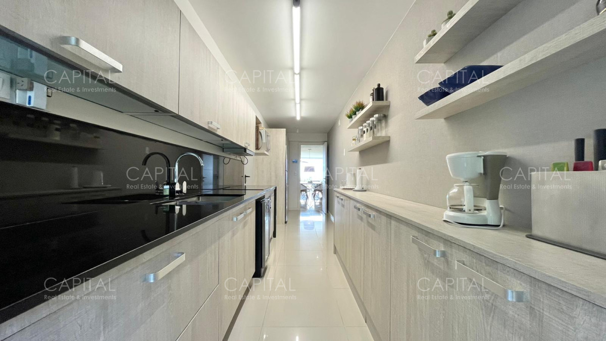 Apartamento ID.39845 - Apartamento en venta de 3 dormitorios en Playa Mansa