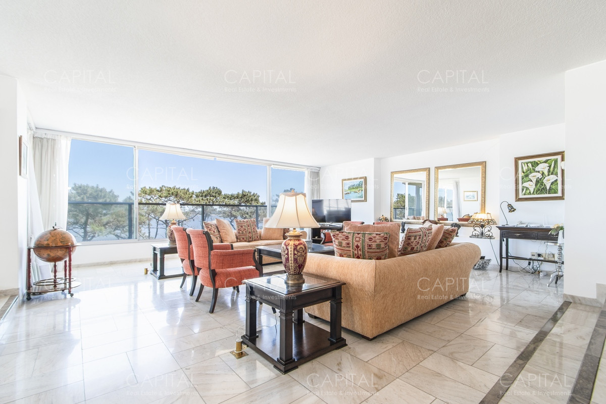 Apartamento ID.35407 - Golden Gate Punta del Este Apartamento Primera Fila
