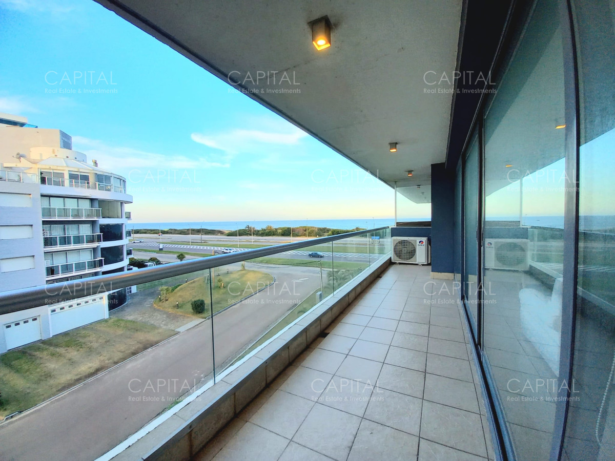 Apartamento ID.24824 - Primera Fila Playa Brava