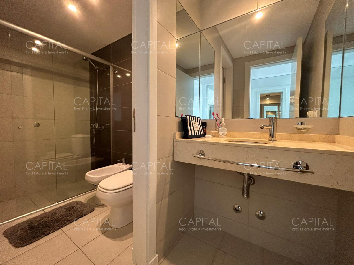 Apartamento ID.35219 - Apartamento en venta, edificio con servicios de categoría. 