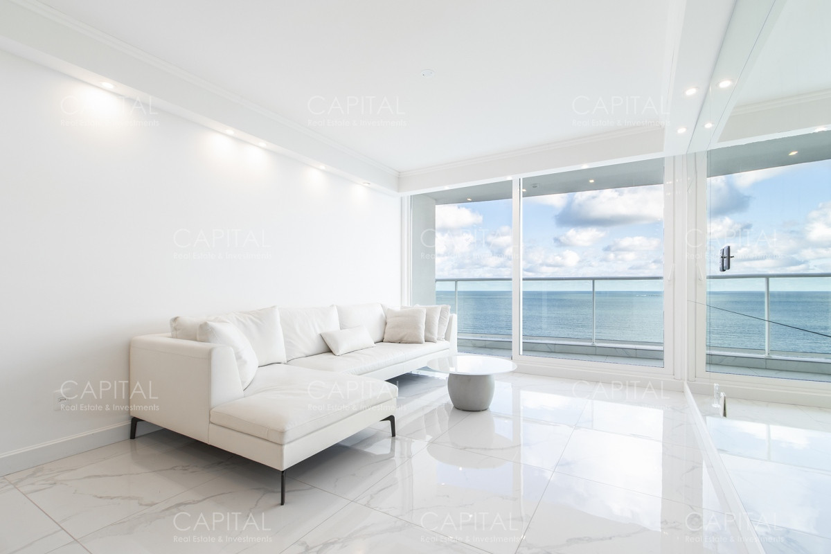 Apartamento ID.34777 - Apartamento de tres dormitorios en suites en Paramount Smart Tower en Venta