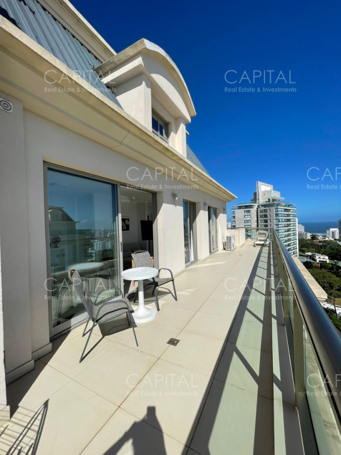 Apartamento ID.39648 - Penthouse en Venta en Roosevelt Punta del Este