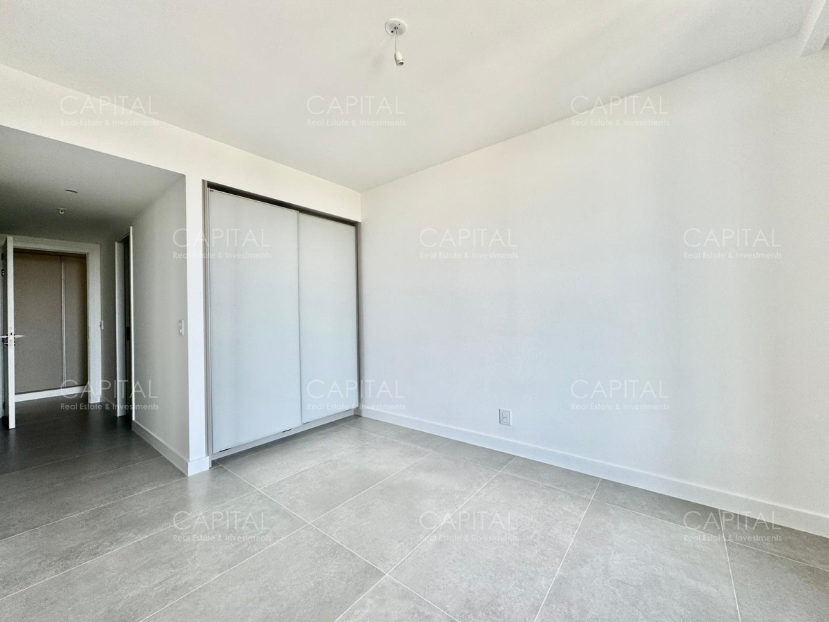Apartamento ID.32310 - Venetian Punta del Este de dos dormitorios en venta en Playa Mansa