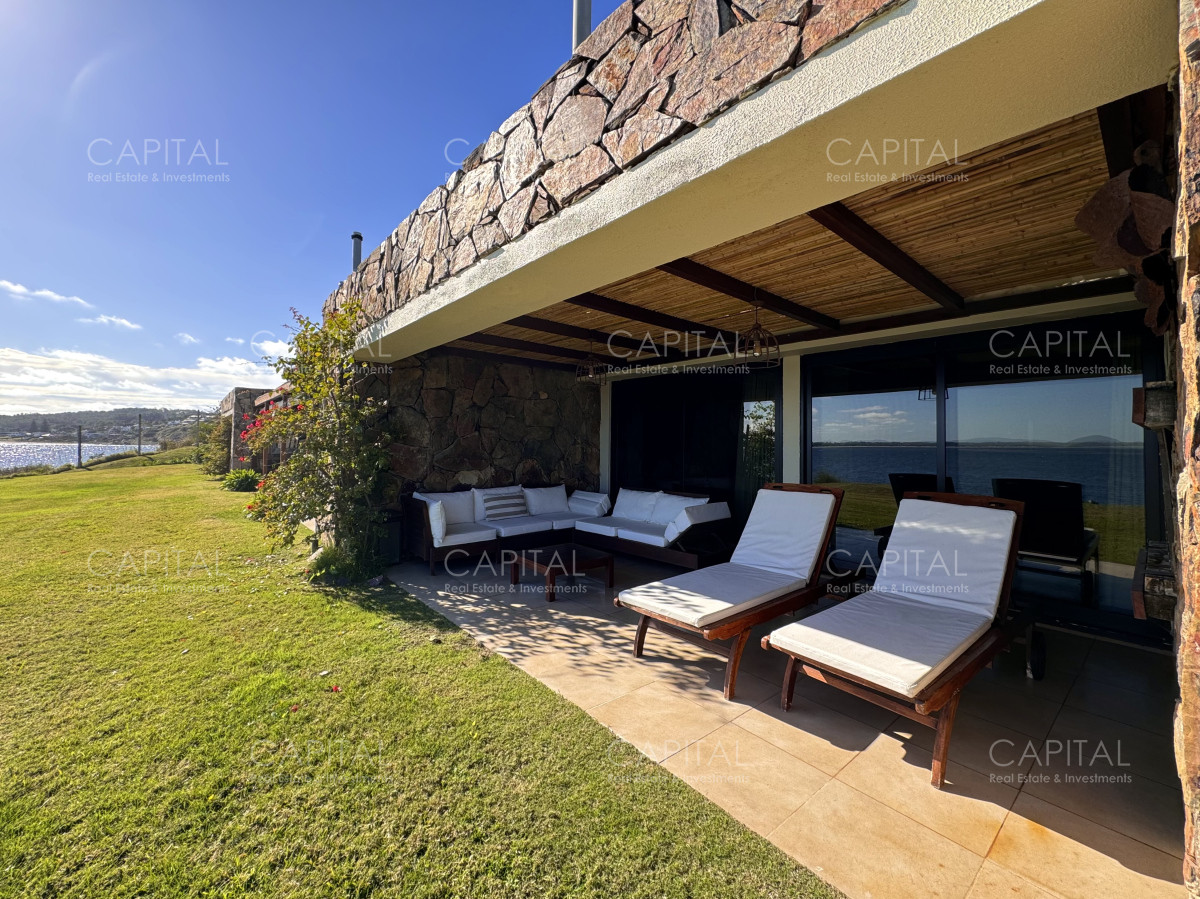 Apartamento ID.28127 - Quartier Punta Ballena Departamento en alquiler Primera fila al Mar de Punta Ballena Tres Dormitorios