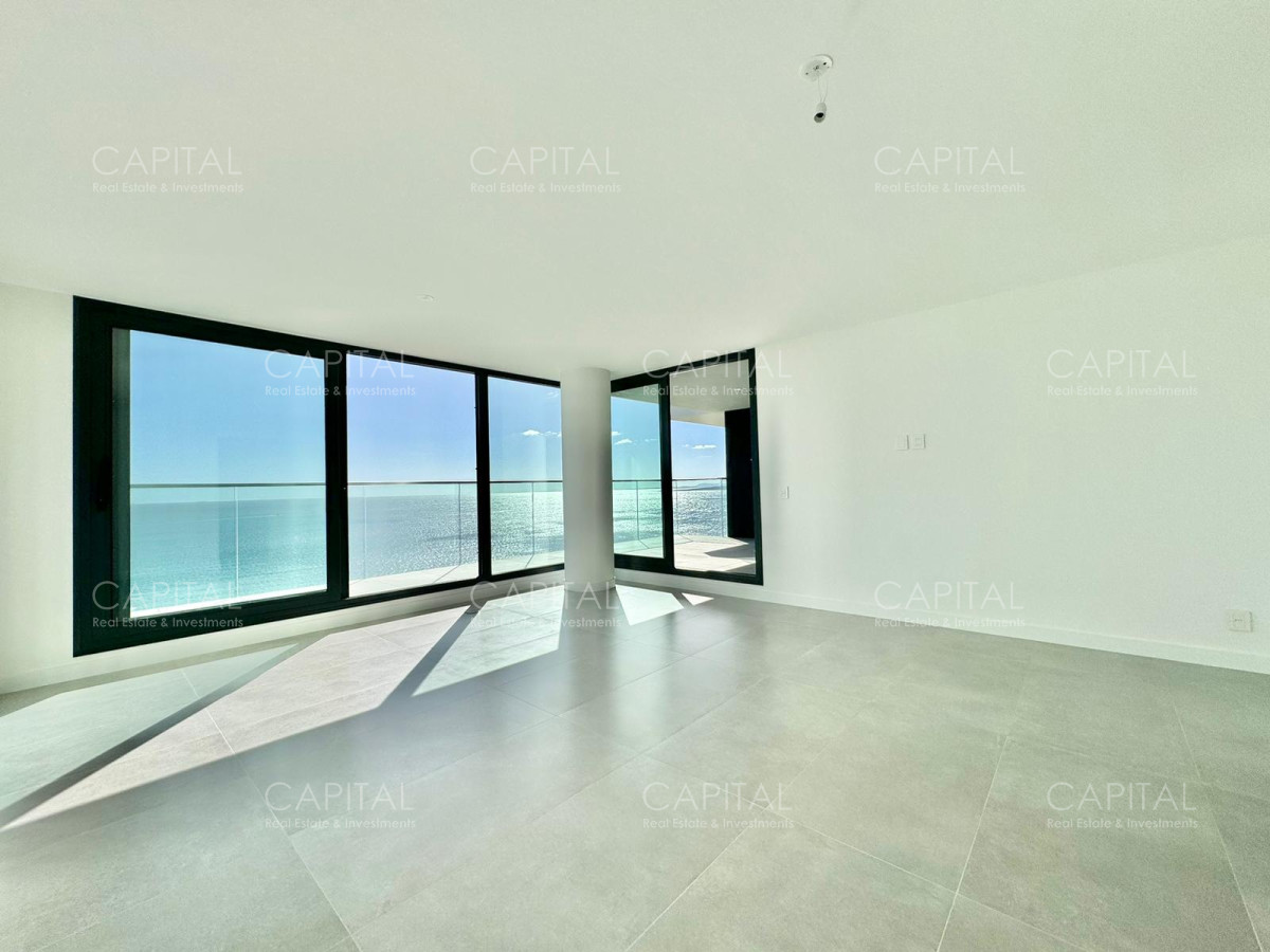 Apartamento ID.32310 - Venetian Punta del Este de dos dormitorios en venta en Playa Mansa