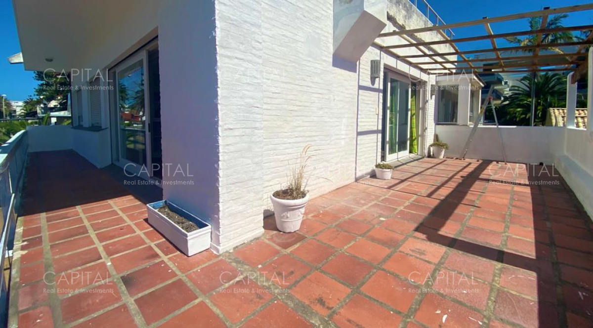 Apartamento ID.32029 - Apartamento de 5 dormitorios en el Puerto en Venta 