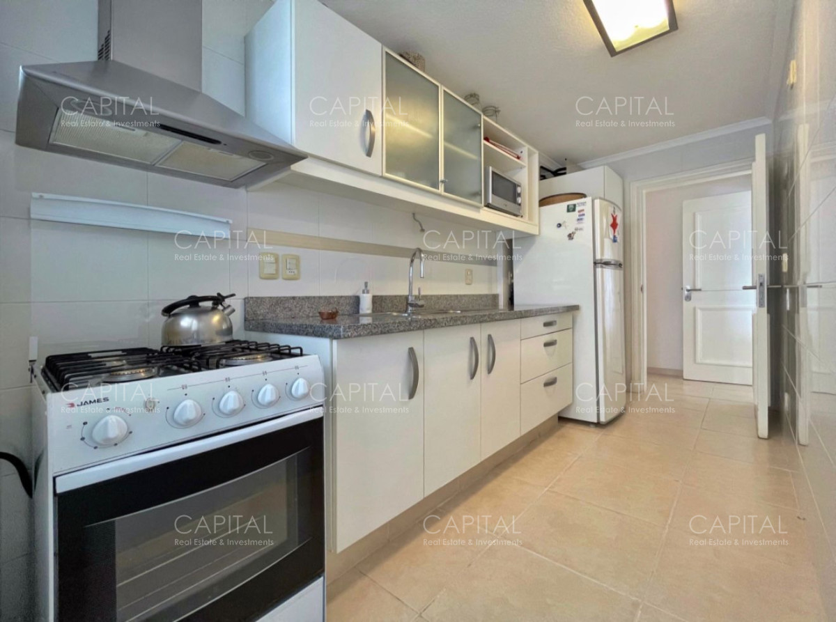 Apartamento ID.40162 - Apartamento en Venta en  Aidy Grill Punta del Este luminoso