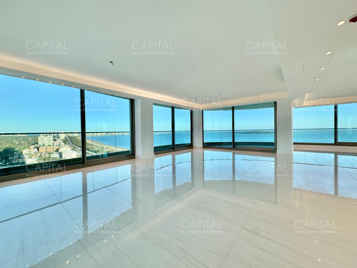 Apartamento ID.36499 - Fendi Chateau Residences Unificado en venta, Punta del Este, Playa Mansa