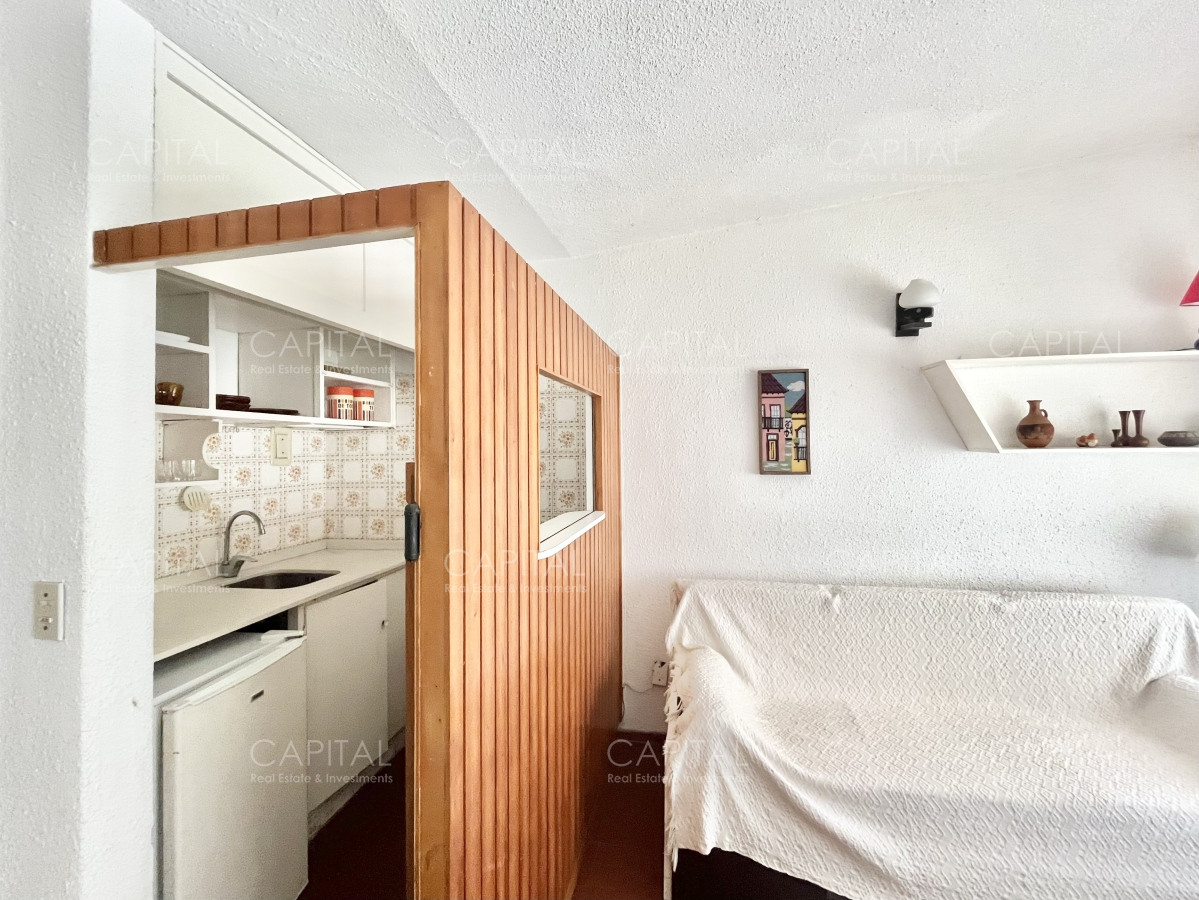 Apartamento ID.35570 - Departamento en Venta de Un Dormitorio en Peninsula, Punta del Este 