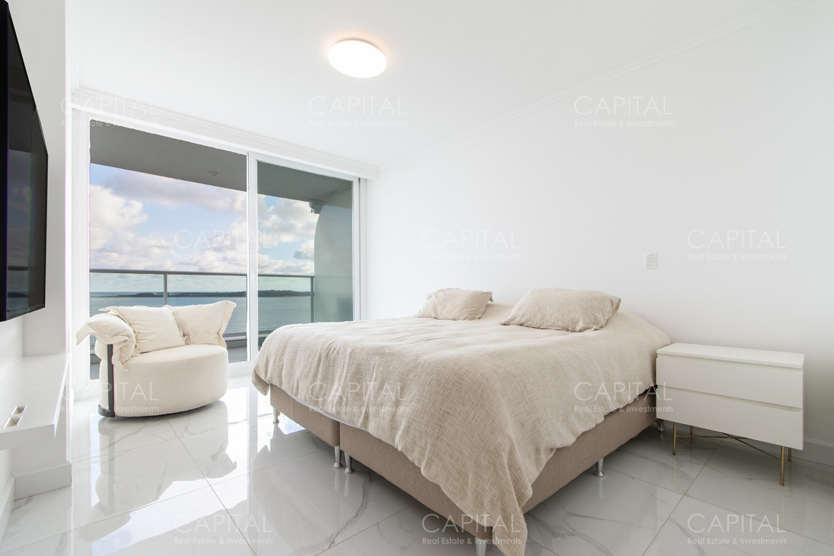 Apartamento ID.34777 - Apartamento de tres dormitorios en suites en Paramount Smart Tower en Venta