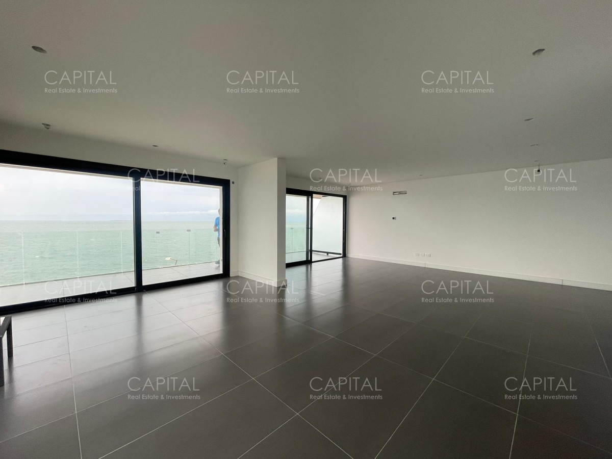 Apartamento ID.34401 - Bonaire de tres dormitorios en suite en venta, Punta del Este.