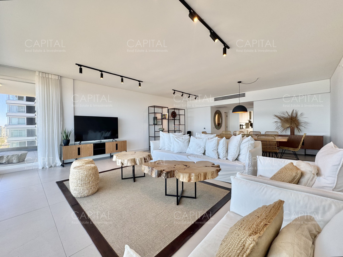 Apartamento ID.36779 - Le Parc III en venta esquinero piso alto en venta