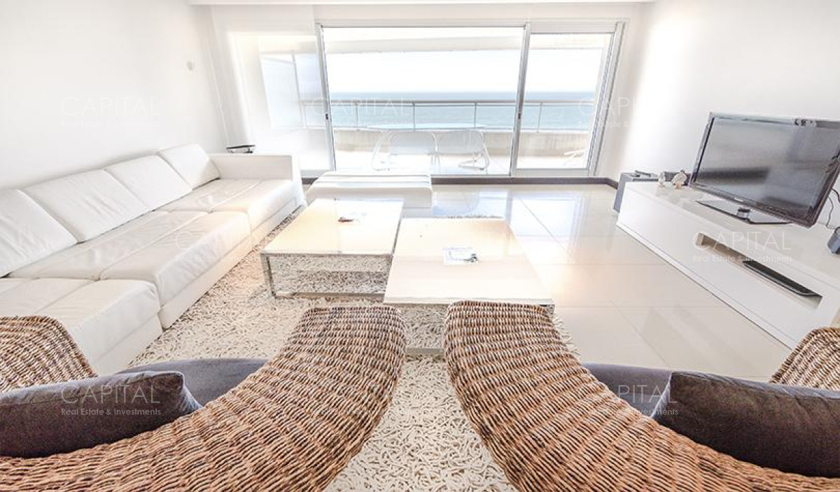 Apartamento ID.30471 - Apartamento central con isla en torre Premiun de Punta del Este - Torre Lobos, Playa Brava