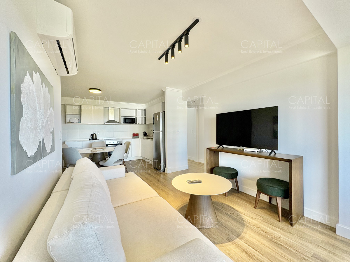 Apartamento ID.38249 - Sea Garden de tres dormitorios en venta, Roosevelt Punta del Este