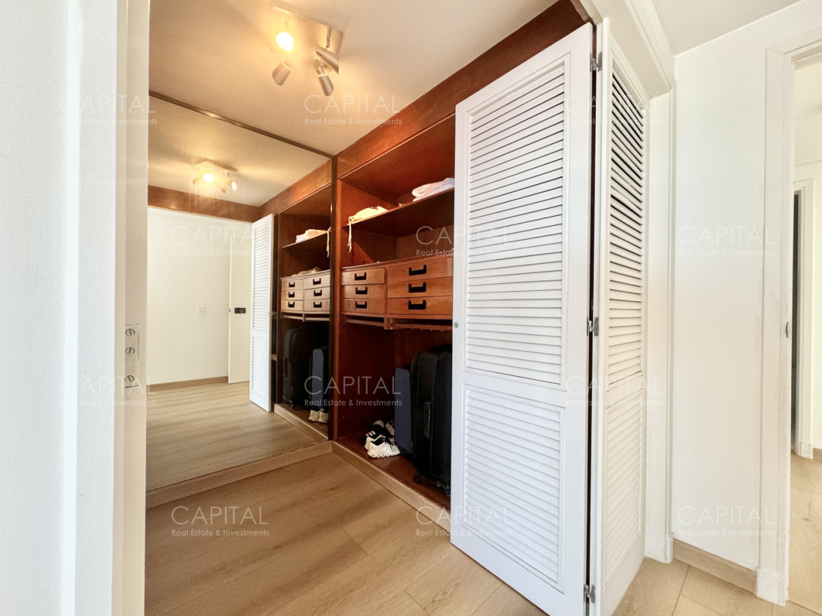 Apartamento ID.32324 - Estrella de Mar Punta del Este Departamento primera linea playa brava