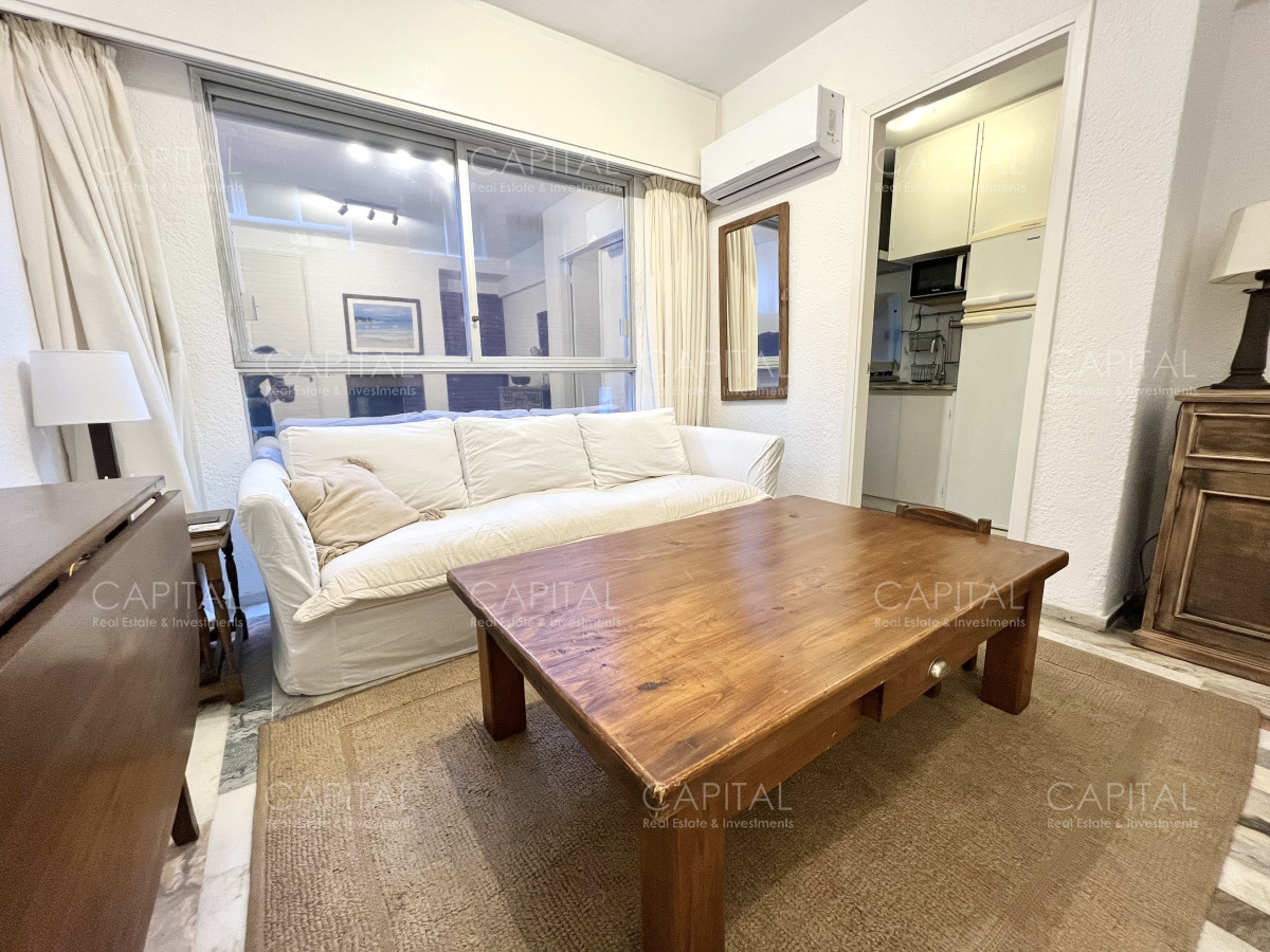 Apartamento ID.38578 - Apartamento en venta  de 2 Dormitorios en Peninsula Punta del Este