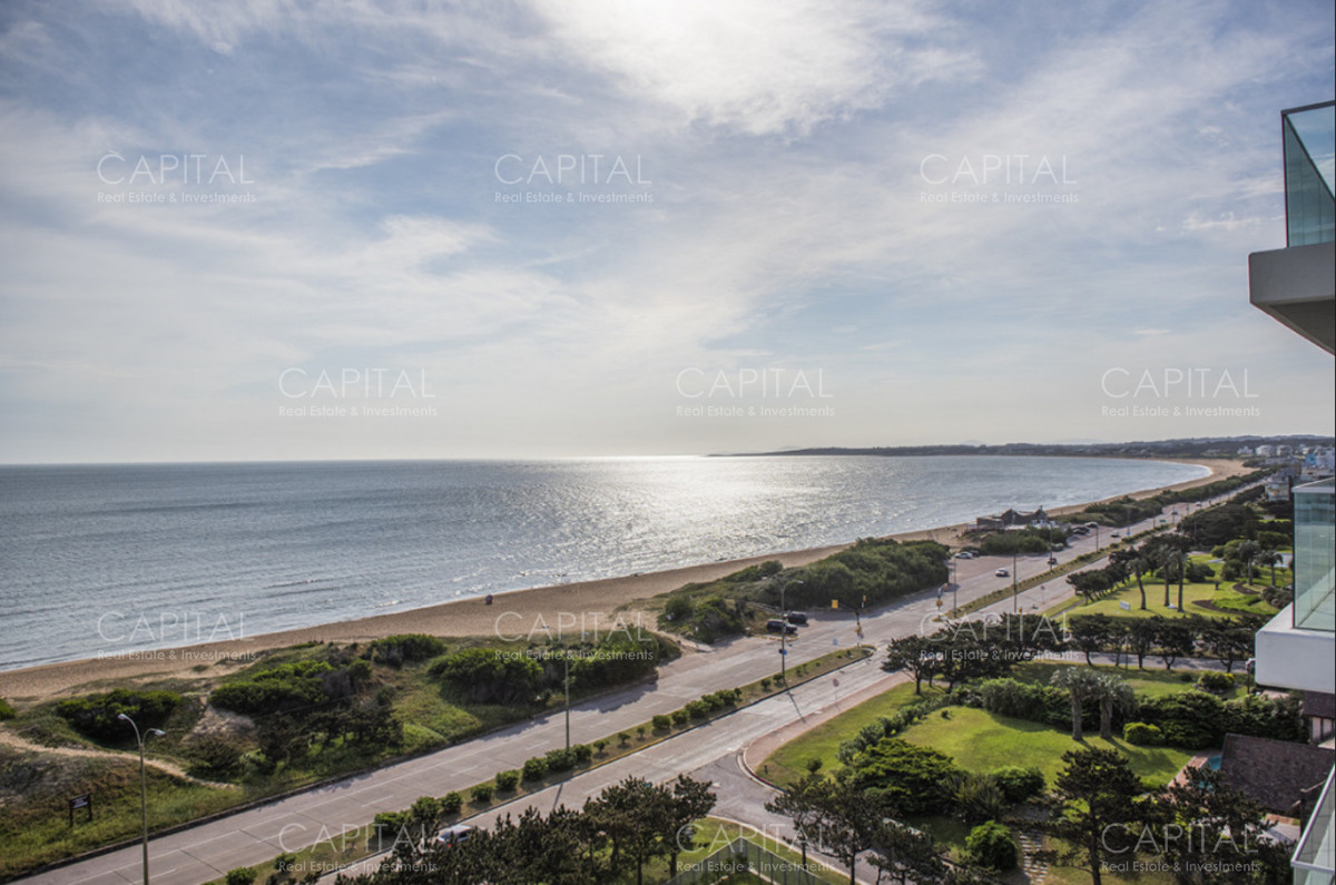 Apartamento ID.40803 - Apartamento de 3 dormitorios en Alquiler en Playa Mansa
