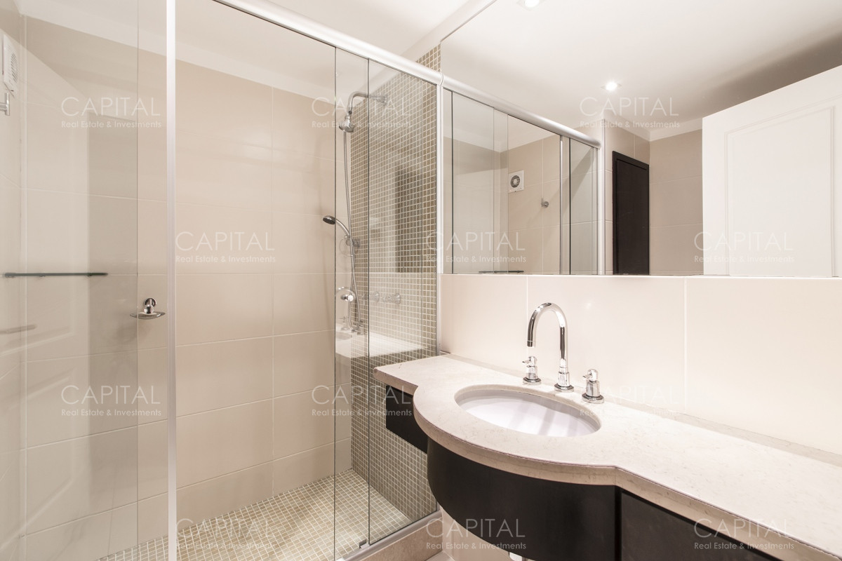 Apartamento ID.35239 - Torre lobos de tres dormitorios y dependencia de servicio en venta, Playa Brava