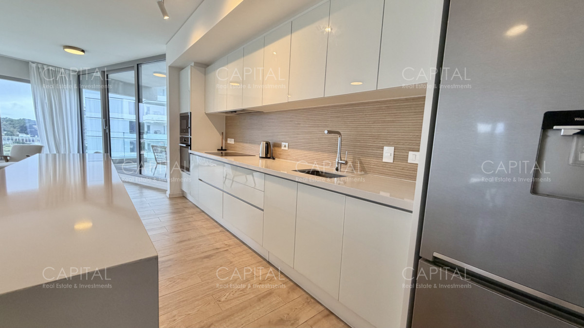 Apartamento ID.38144 - Trump Tower de 2 dormitorios en Alquiler Anual.