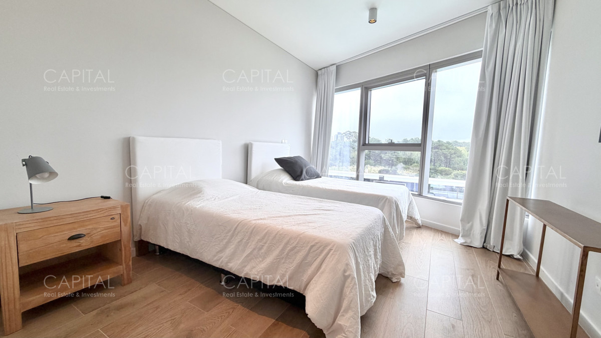 Apartamento ID.38144 - Trump Tower de 2 dormitorios en Alquiler Anual.