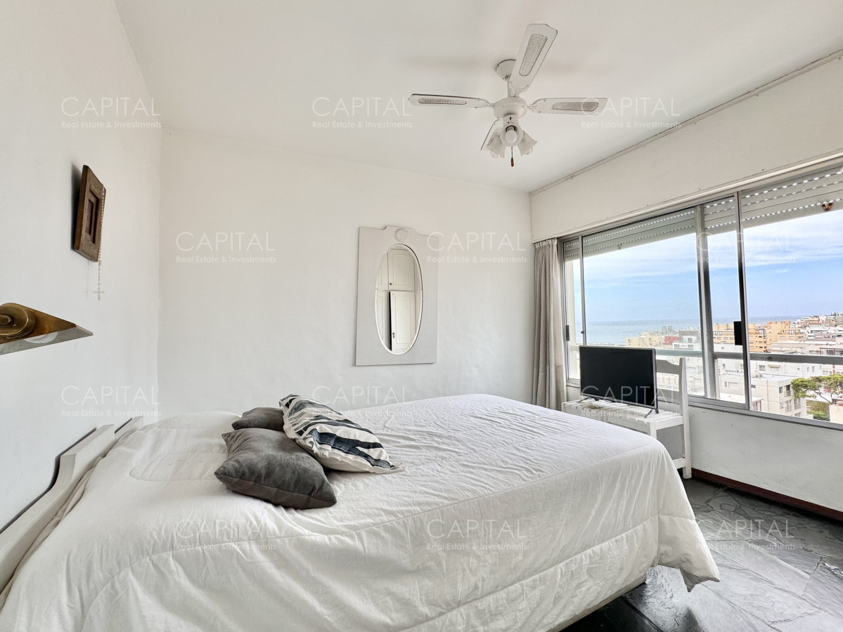 Apartamento ID.25078 - Apartamento en Península de dos dormitorios en venta.