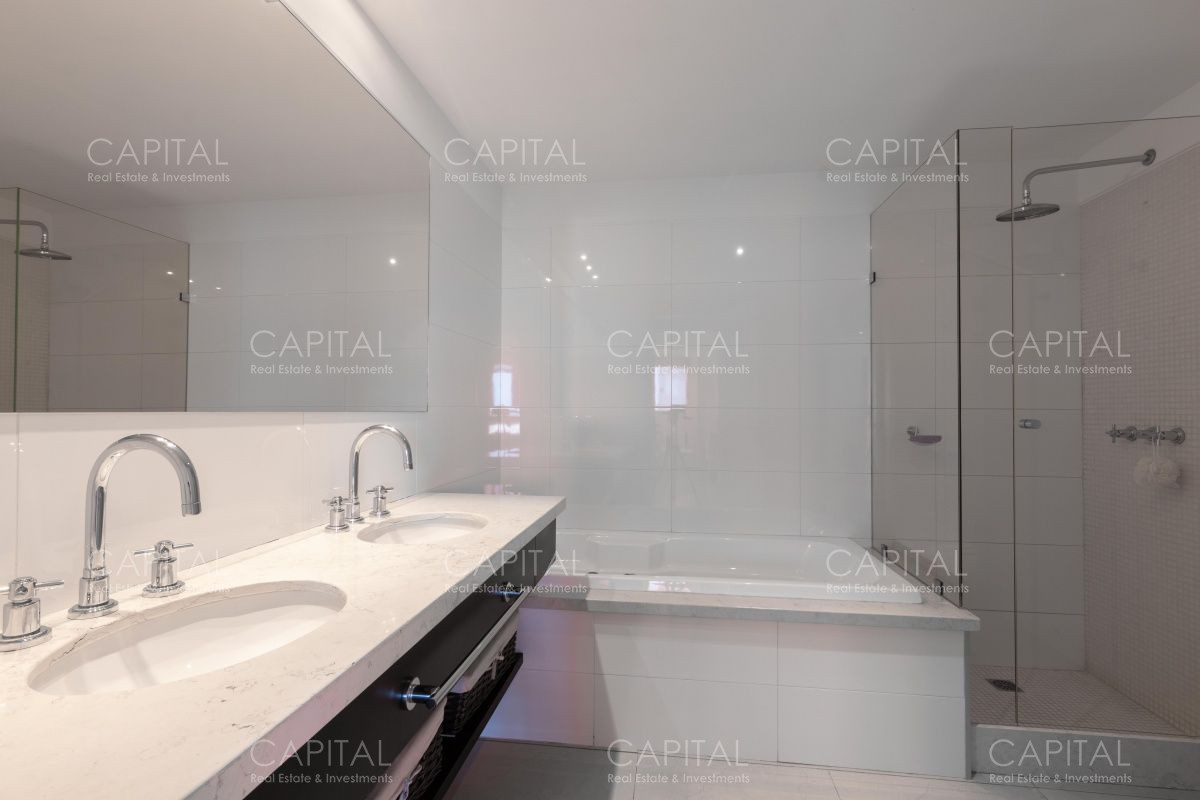 Apartamento ID.32529 - Espectacular Apartamento en Venta primera línea Playa Brava