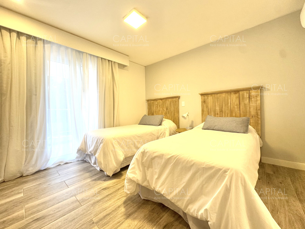 Apartamento ID.30282 - Espectacular Apartamento Duplex de Tres dormitorios en Venta en Barrio Golf