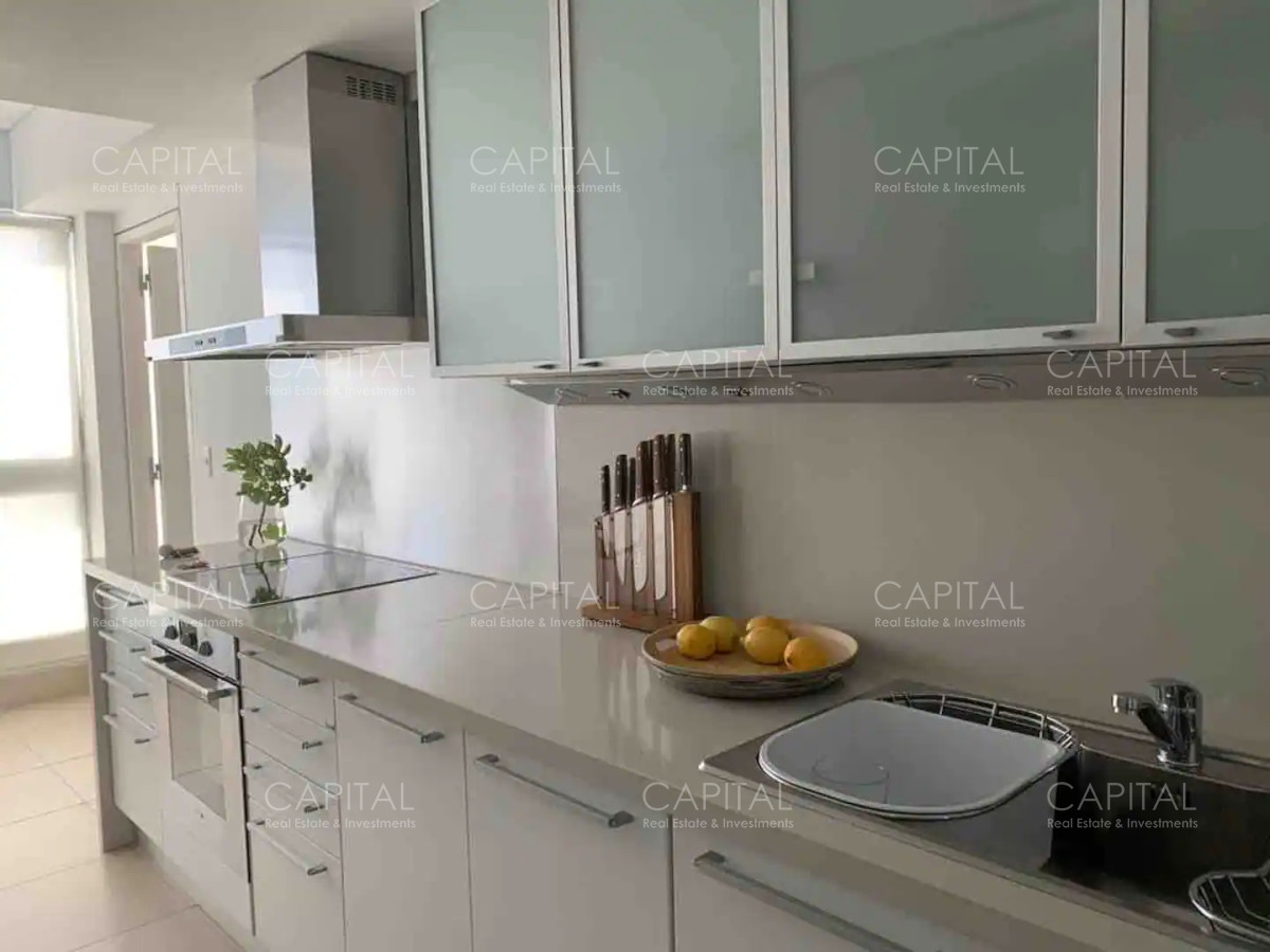 Apartamento ID.33769 - PentHouse de cuatro dormitorios en suite en Le Parc con parrillero propio y dependencia de servicio en Alquiler Temporal