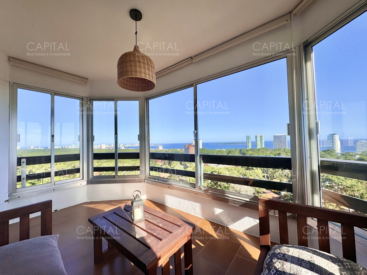 Apartamento ID.36372 - Apartamento de tres dormitorios y dependencia en venta Punta del Este