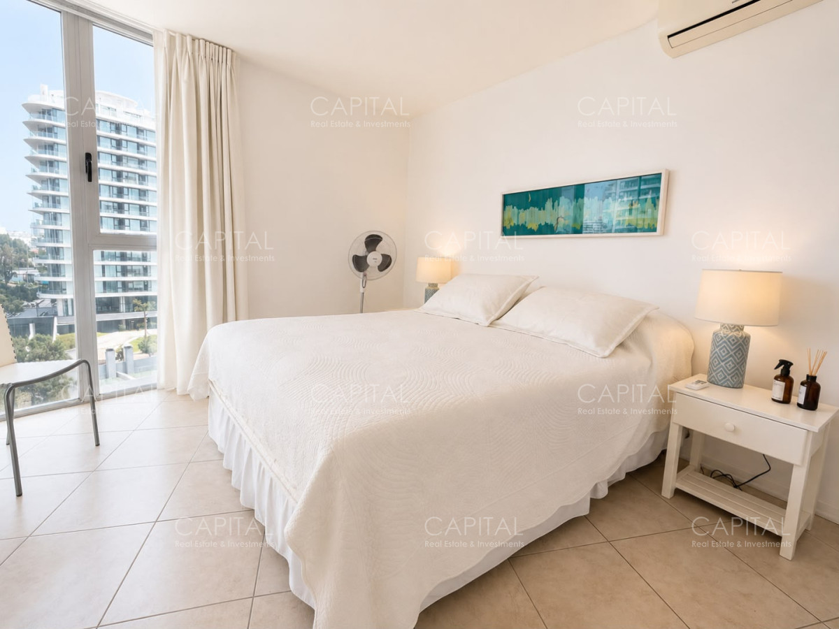 Apartamento ID.40472 - Excelente departamento 3 dormitorios con parrillero en Playa Brava