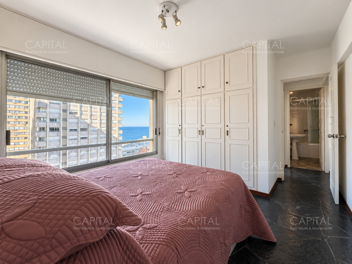Apartamento ID.38198 - Apartamento de dos dormitorios en alquiler en punta del este a metros de gorreo