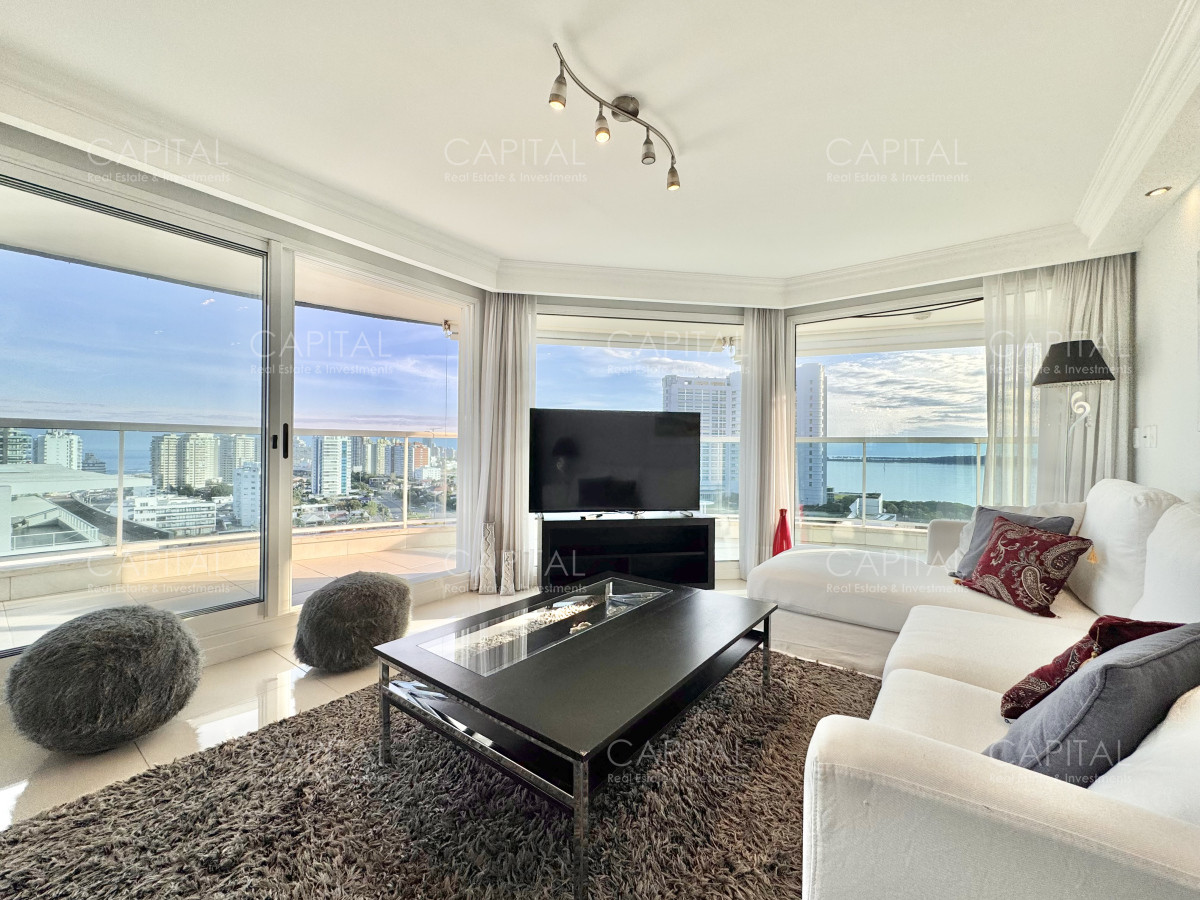 Apartamento ID.38246 - APARTAMENTO EN VENTA DE 3 DORMITORIOS EN PLAYA MANSA PUNTA DEL ESTE