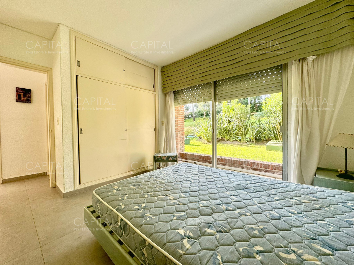 Apartamento ID.37240 - Apartamento en Venta de Tres dormitorios cerca del mar 