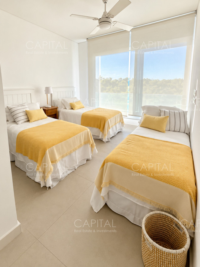 Apartamento ID.40800 - Excelente unidad esquinera 3 dorm y dependencia en Le Parc Playa Brava