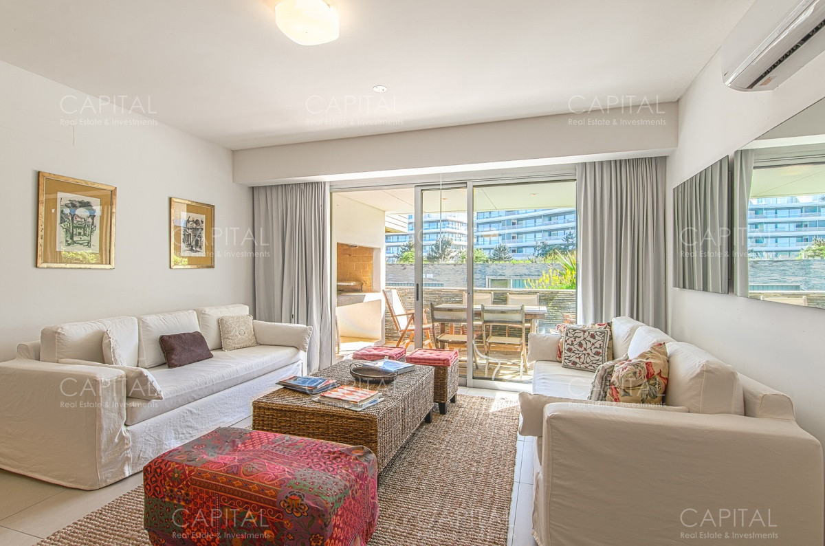 Apartamento ID.27139 - Apartamento Tres Dormitorios en Aqluiler Playa Brava