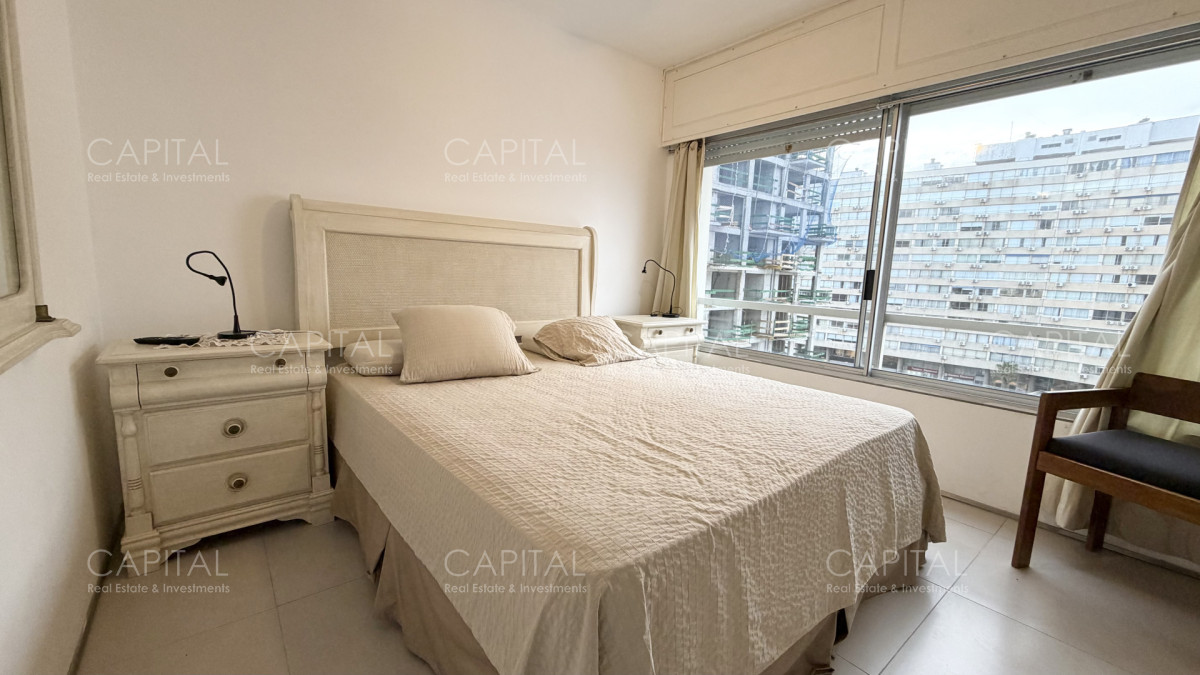 Apartamento ID.40519 - Departamento en venta de 2 dormitorios en Península Punta del Este