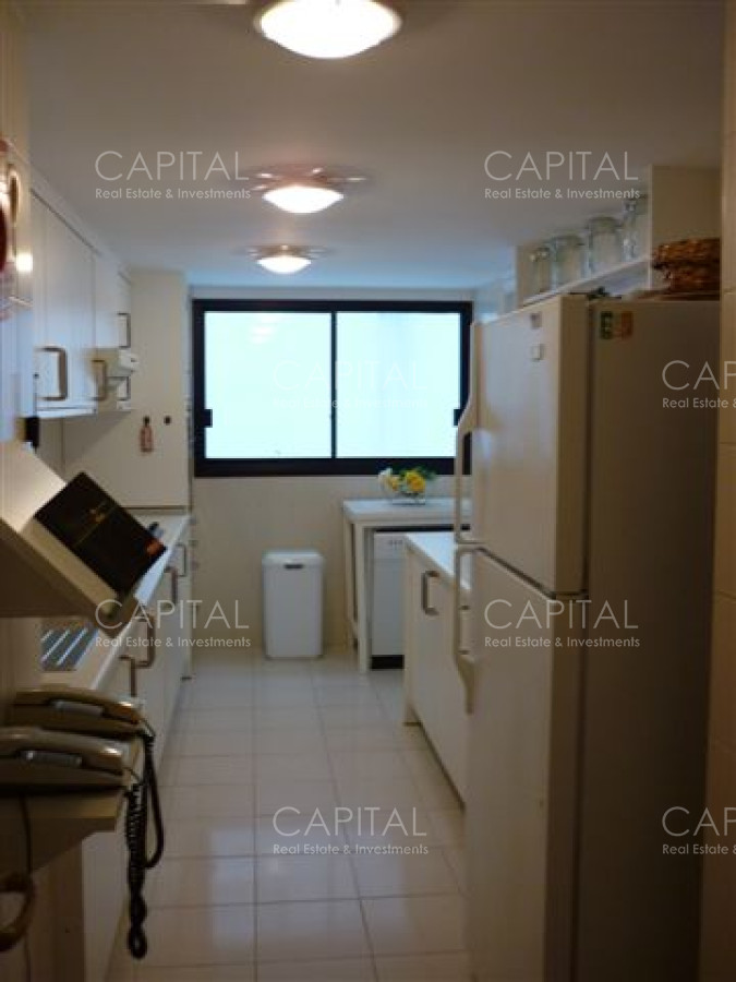 Apartamento ID.24841 - Apartamento de Cuatro Dormitorios - Puerto de Punta del Este
