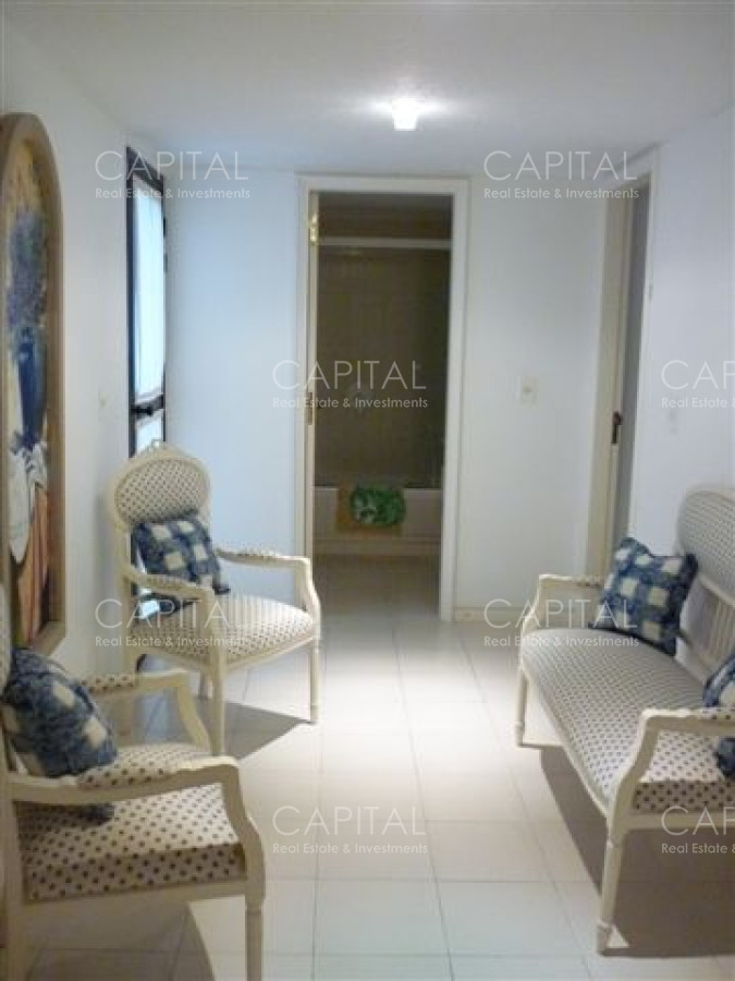 Apartamento ID.24841 - Apartamento de Cuatro Dormitorios - Puerto de Punta del Este