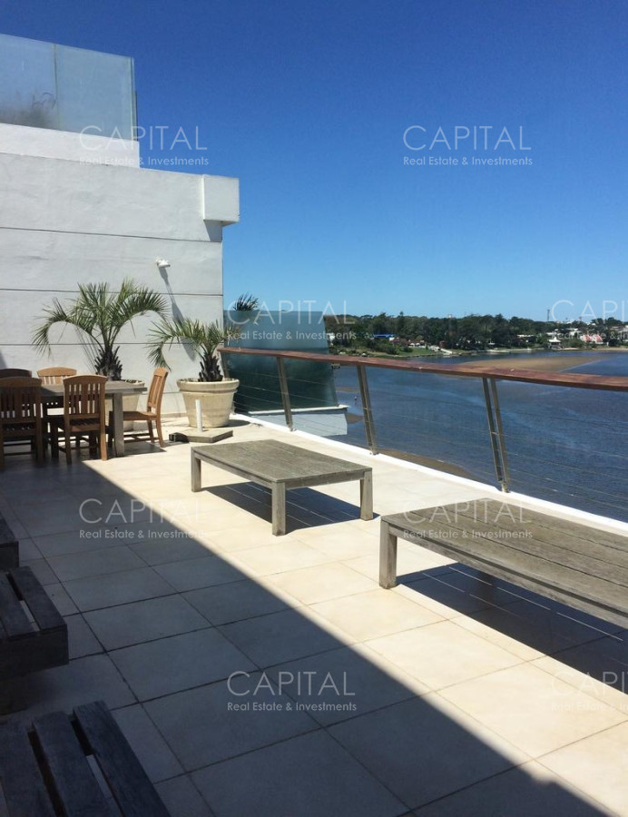 Apartamento ID.25954 - Apartamento Penthouse en La Barra, 4 dormitorios 