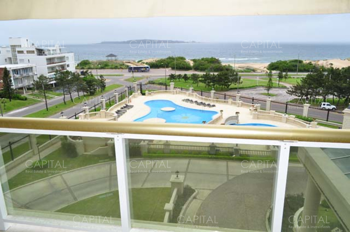 Apartamento ID.25117 - Le Jardin Punta del Este Apartamento de tres dormitorios en Venta
