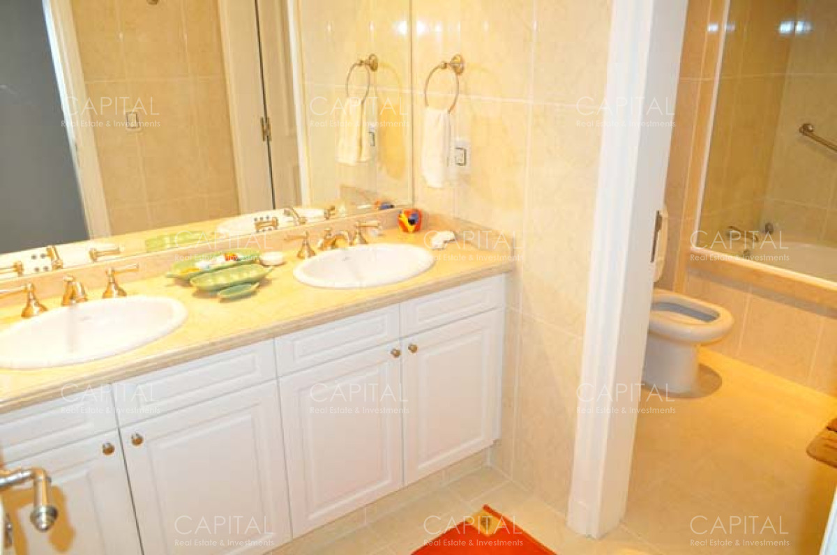 Apartamento ID.25117 - Le Jardin Punta del Este Apartamento de tres dormitorios en Venta