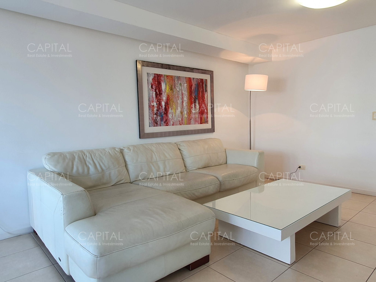 Apartamento ID.32724 - Apartamento en venta de tres dormitorios, edificio con muy buenos servicios.