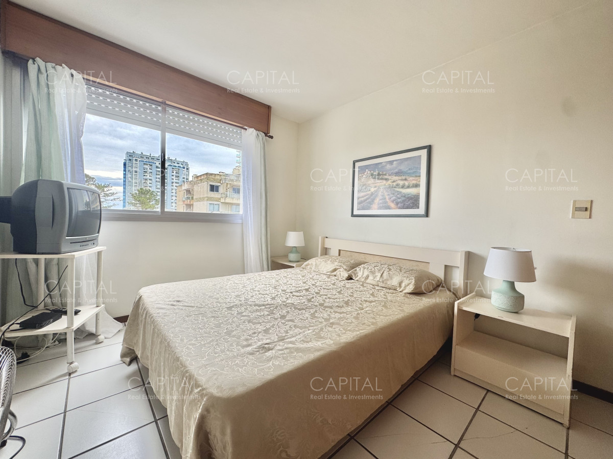 Apartamento ID.39013 - Apartamento de 2 dormitorios en venta en playa mansa