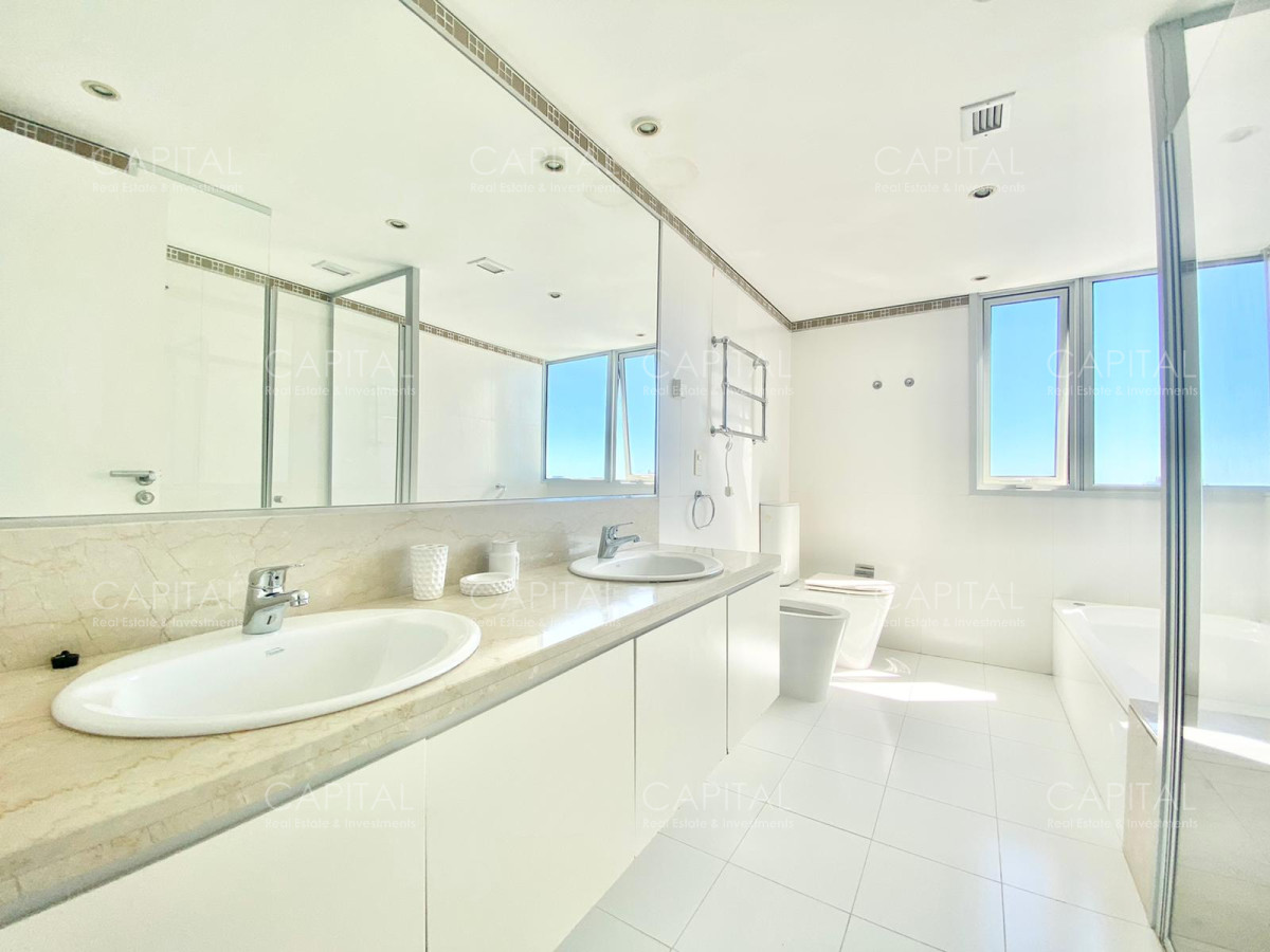 Apartamento ID.28203 - Le Parc Punta del Este Playa Brava 